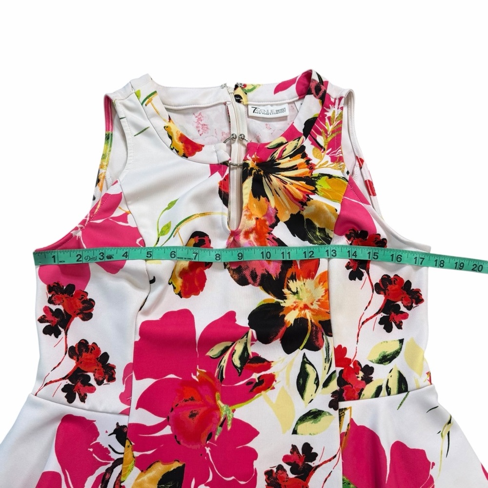 10/25🦋 NY & Co 7th Avenue Design Studio White & Pink Floral Peplum Tank - Medium - Picture 12 of 15